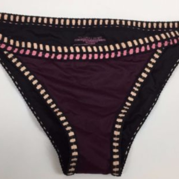 NWT Victorias Secret Crochet-Trim Triangle Bikini - Picture 4 of 5